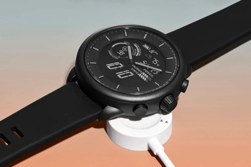 Fossil lanza sus nuevos smartwatches híbridos con pantalla de tinta electrónica y batería de hasta dos semanas